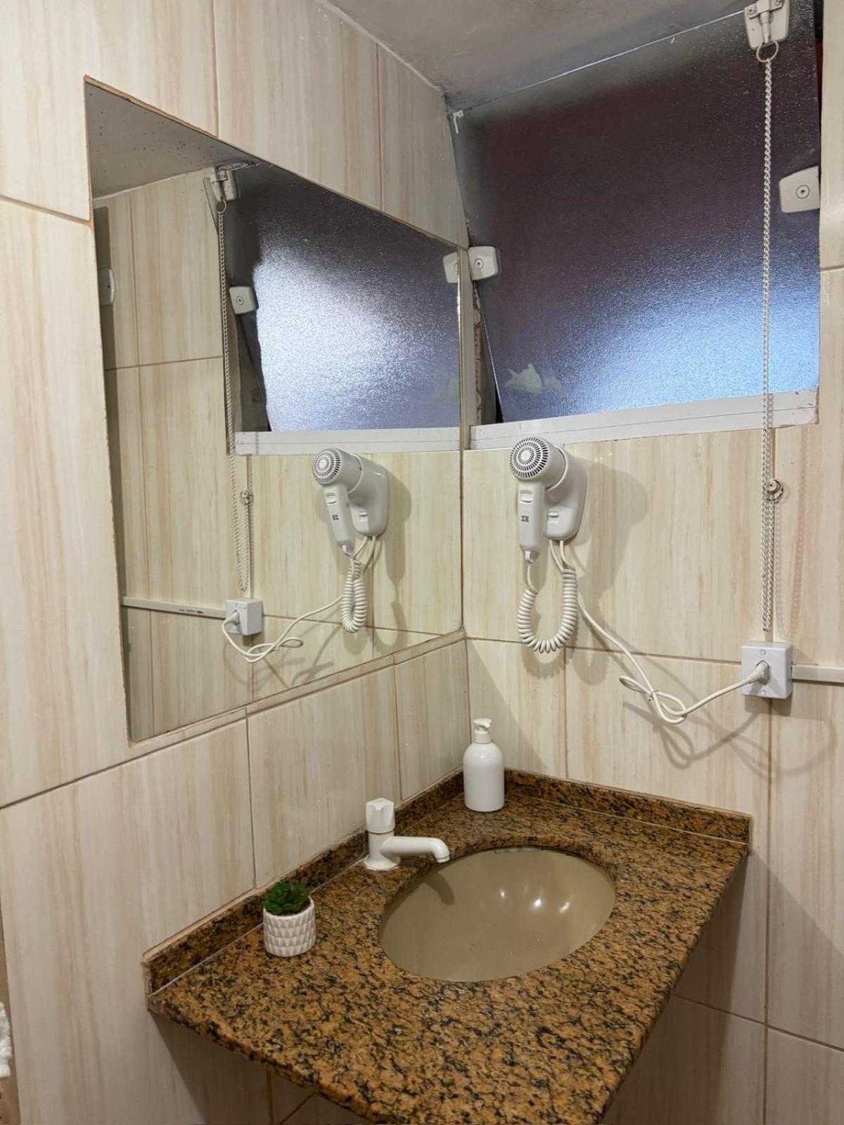אריאל דו קאבו Pousada Vila Praiana מראה חיצוני תמונה